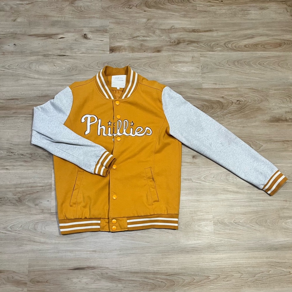 MLB Yellow and Gray Bomber Jacket with Ribbed Collar